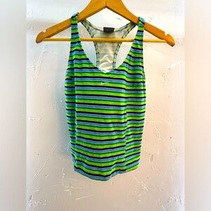 NIKE Women’s Athletic Crop top in Stripes size XL